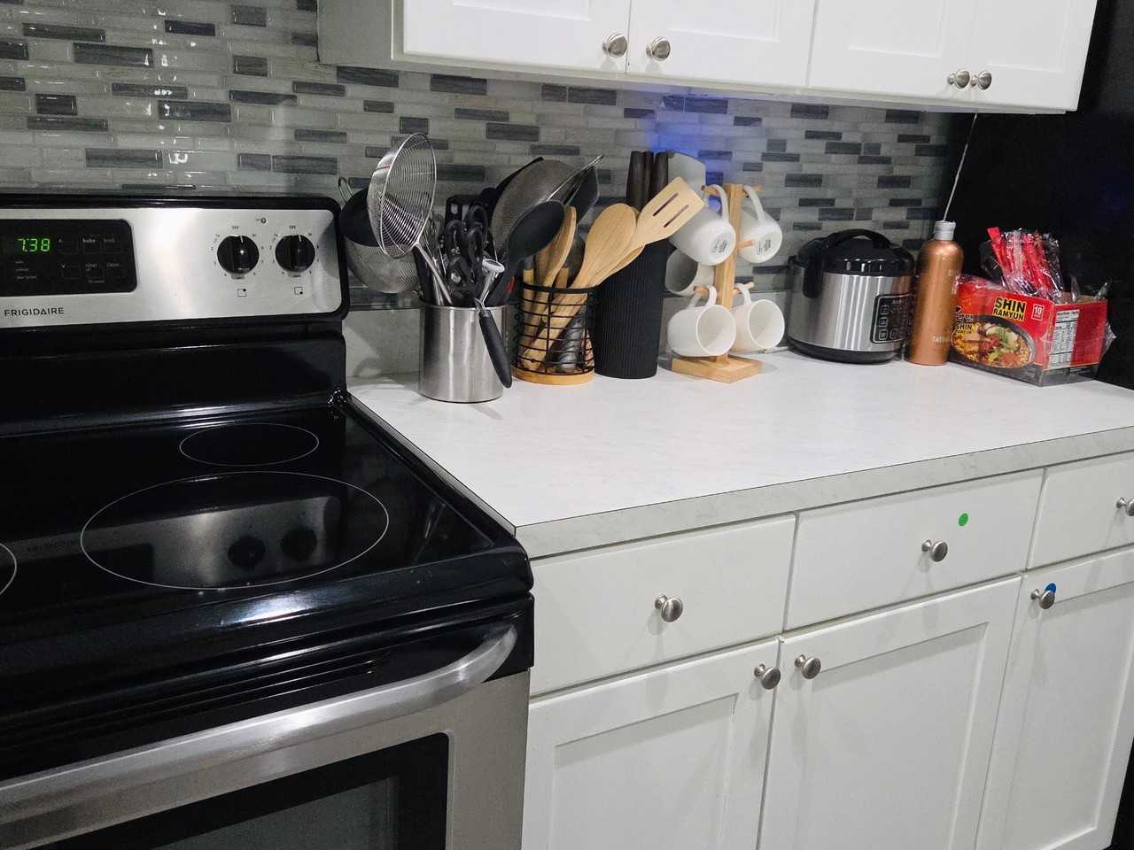 417 Valdez Ct - Photo 6 of 10
