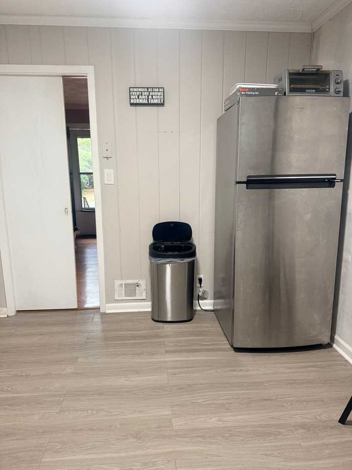 2559 Clifton Springs Mnr - Photo 7 of 9