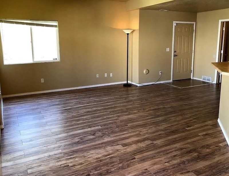 8479 S Ivy Springs Ln - Photo 5 of 12