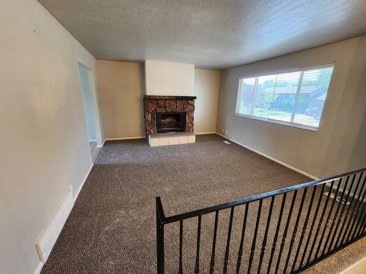4287 S Lotus Blossom Dr - Photo 4 of 22