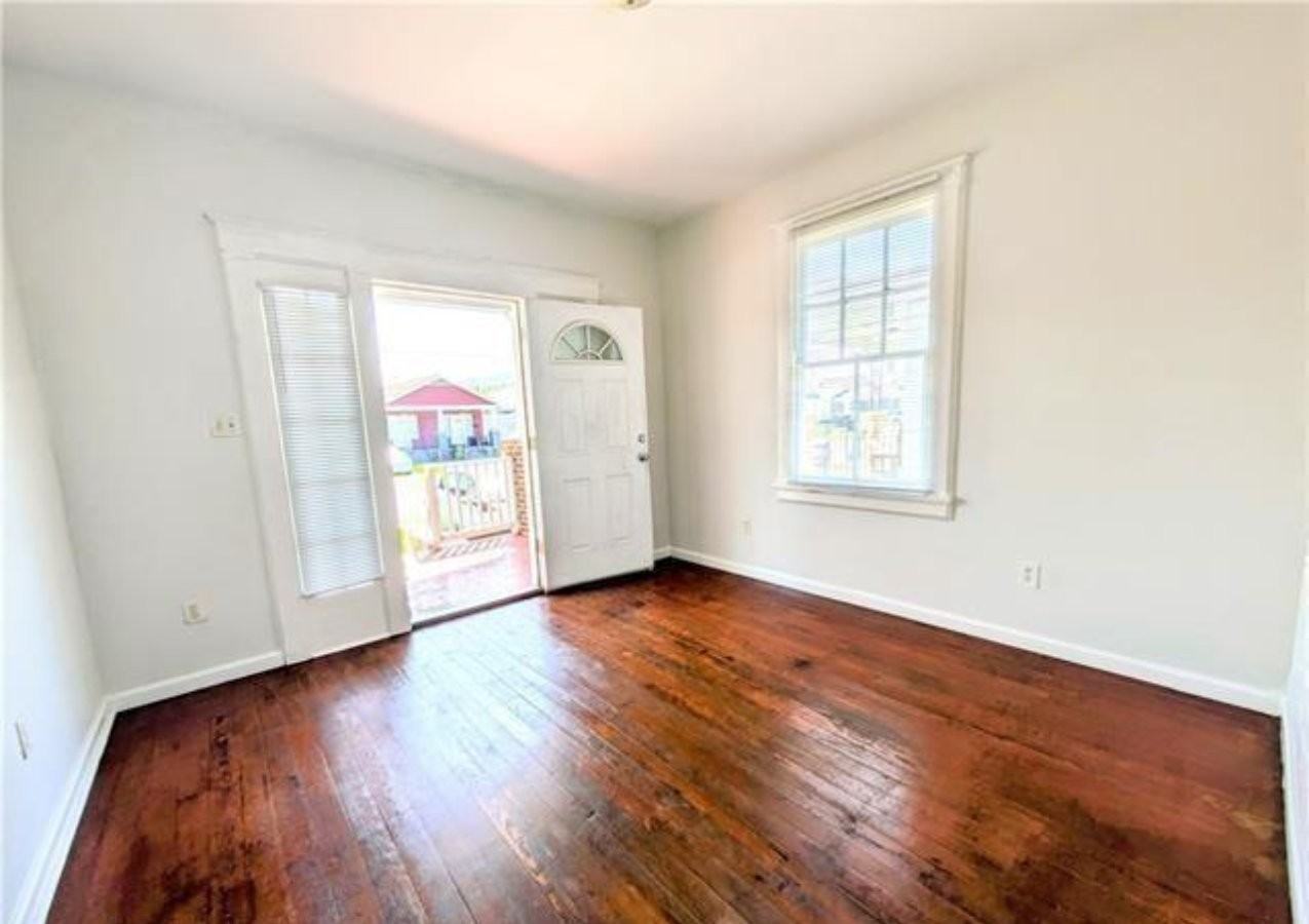 2653 Gladiolus St #2653 - Photo 2 of 7