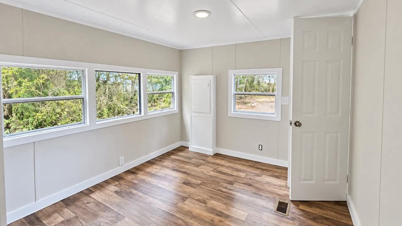 130 Hannah Ct #LOT5 - Photo 3 of 10