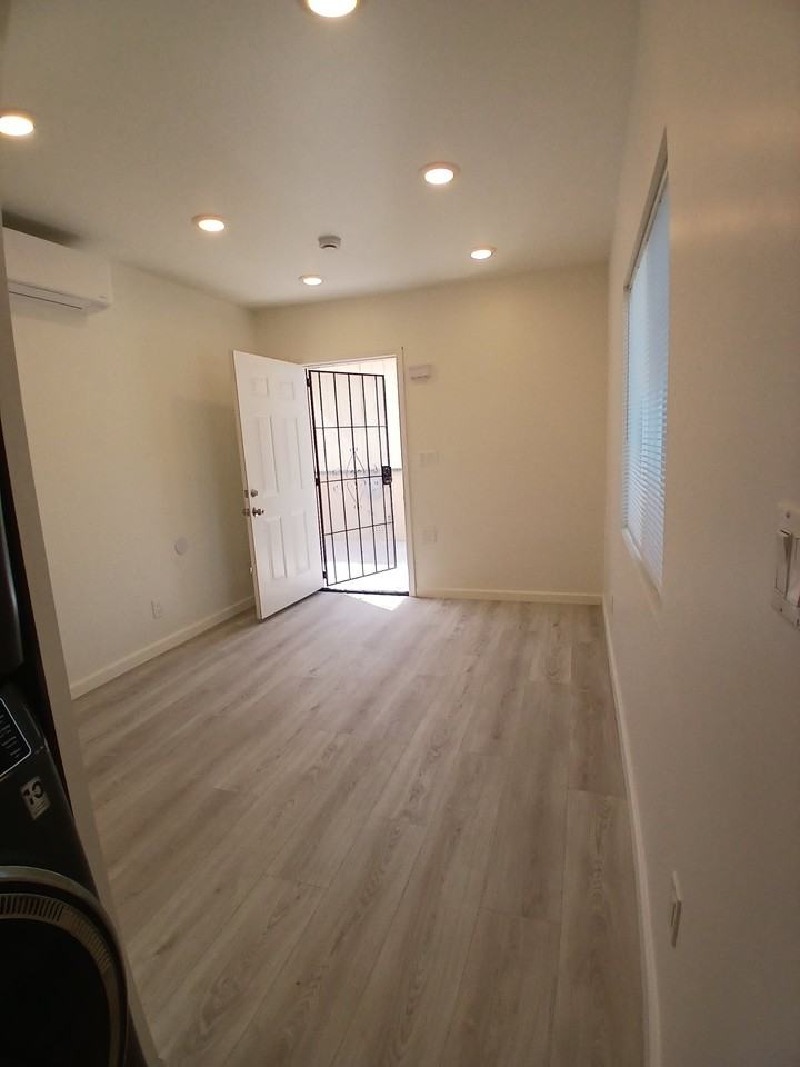 6012 Colfax Ave #NA - Photo 4 of 9