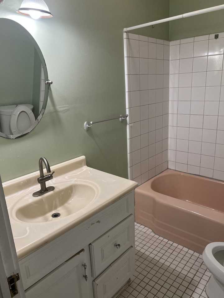1057 Third St - Photo 3 of 11