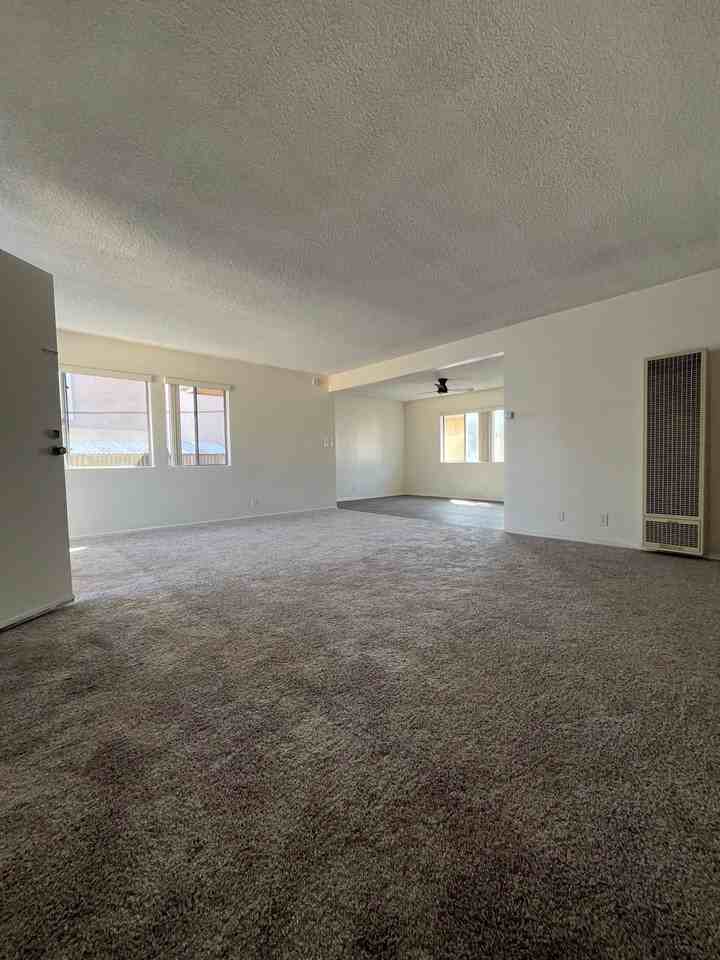 2704 Graham Ave #3 - Photo 3 of 10