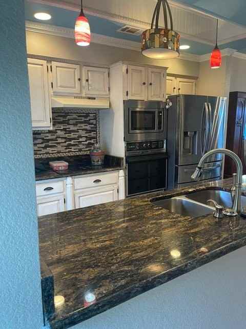 106 Oakbrook Dr - Photo 5 of 18