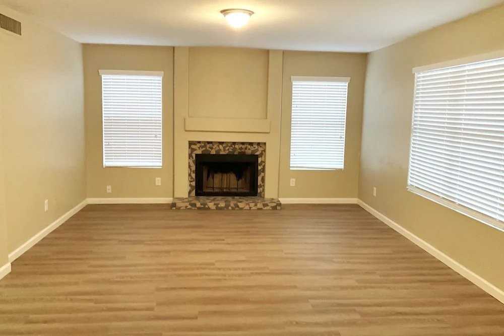 4102 E Aspen Ave - Photo 7 of 11