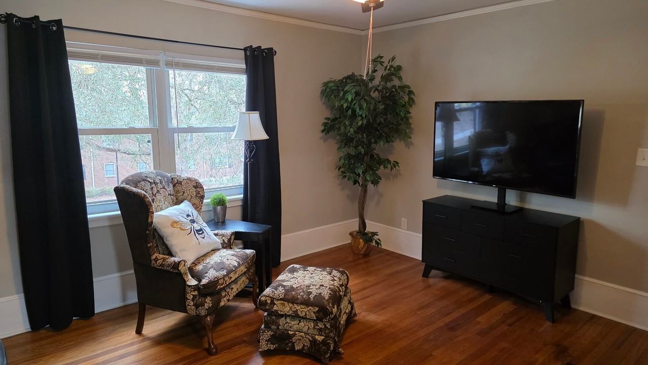 501 Milledge Rd #10D - Photo 4 of 20