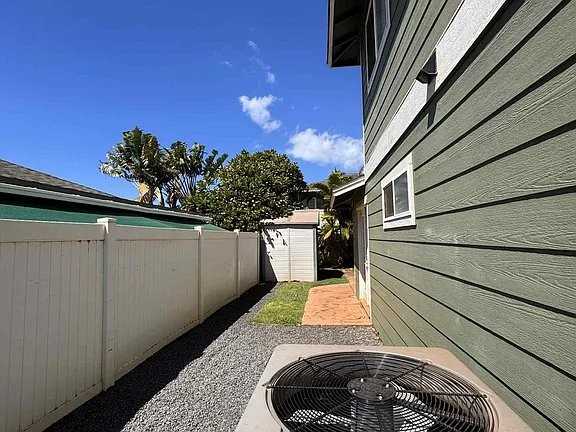 22 Luakaha Cir - Photo 3 of 12