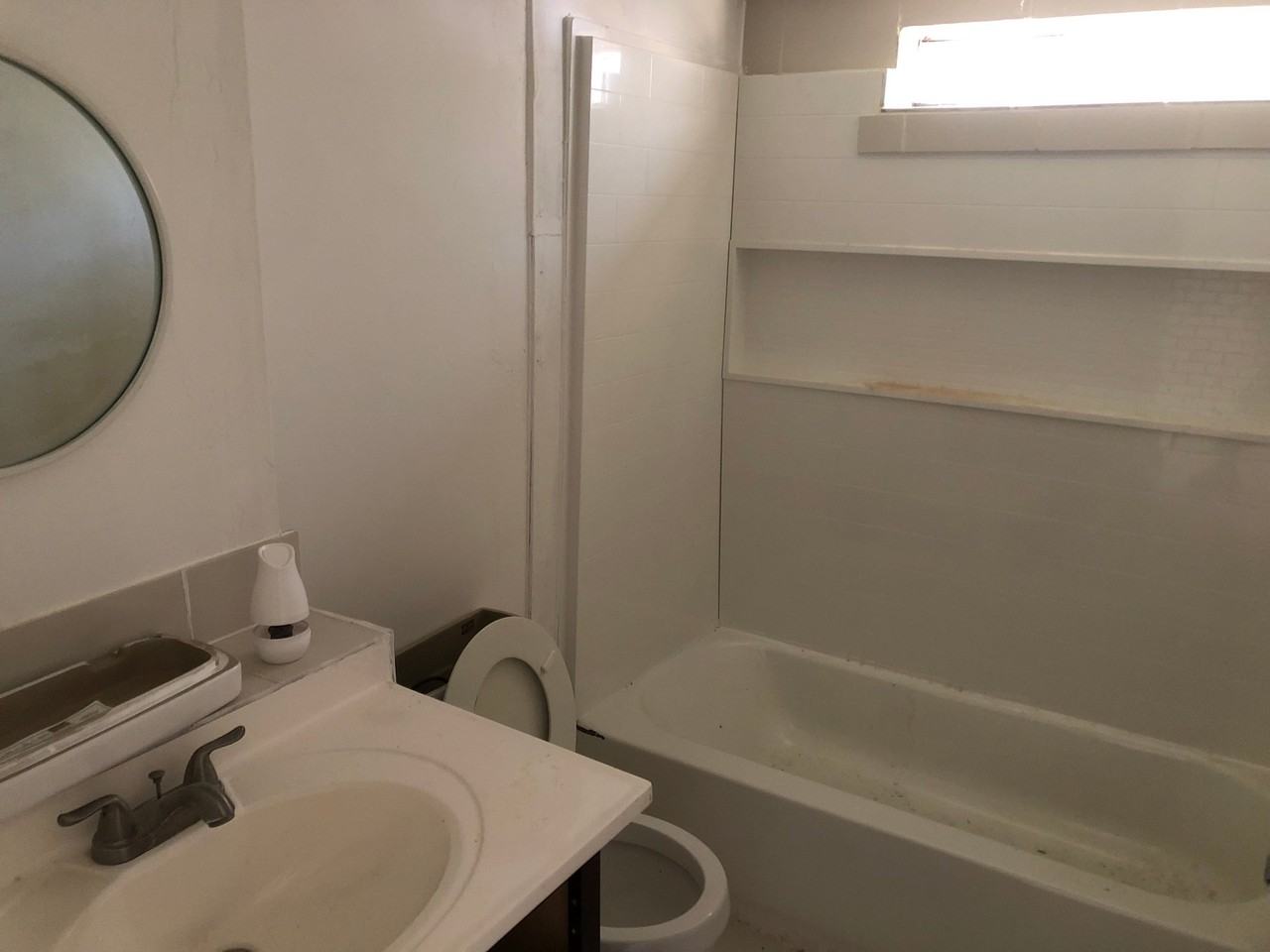 3635 Avenue S Nw - Photo 6 of 11