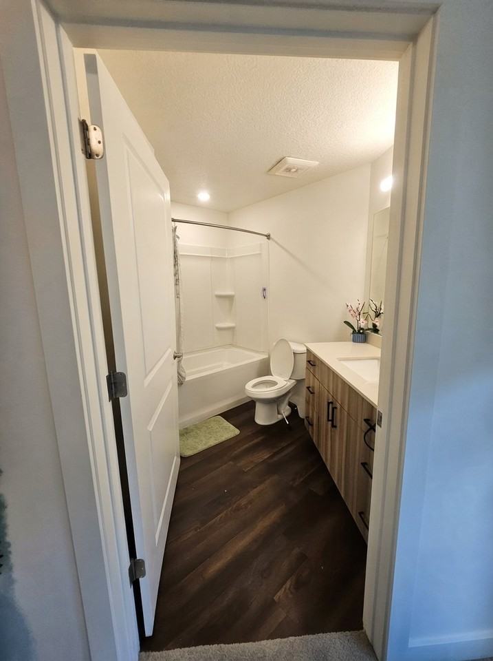 1895 Wall Ave #311 - Photo 2 of 6
