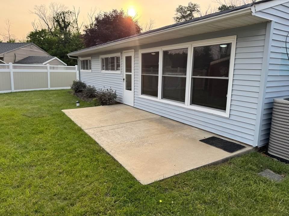 82 Indian Creek Dr - Photo 4 of 8