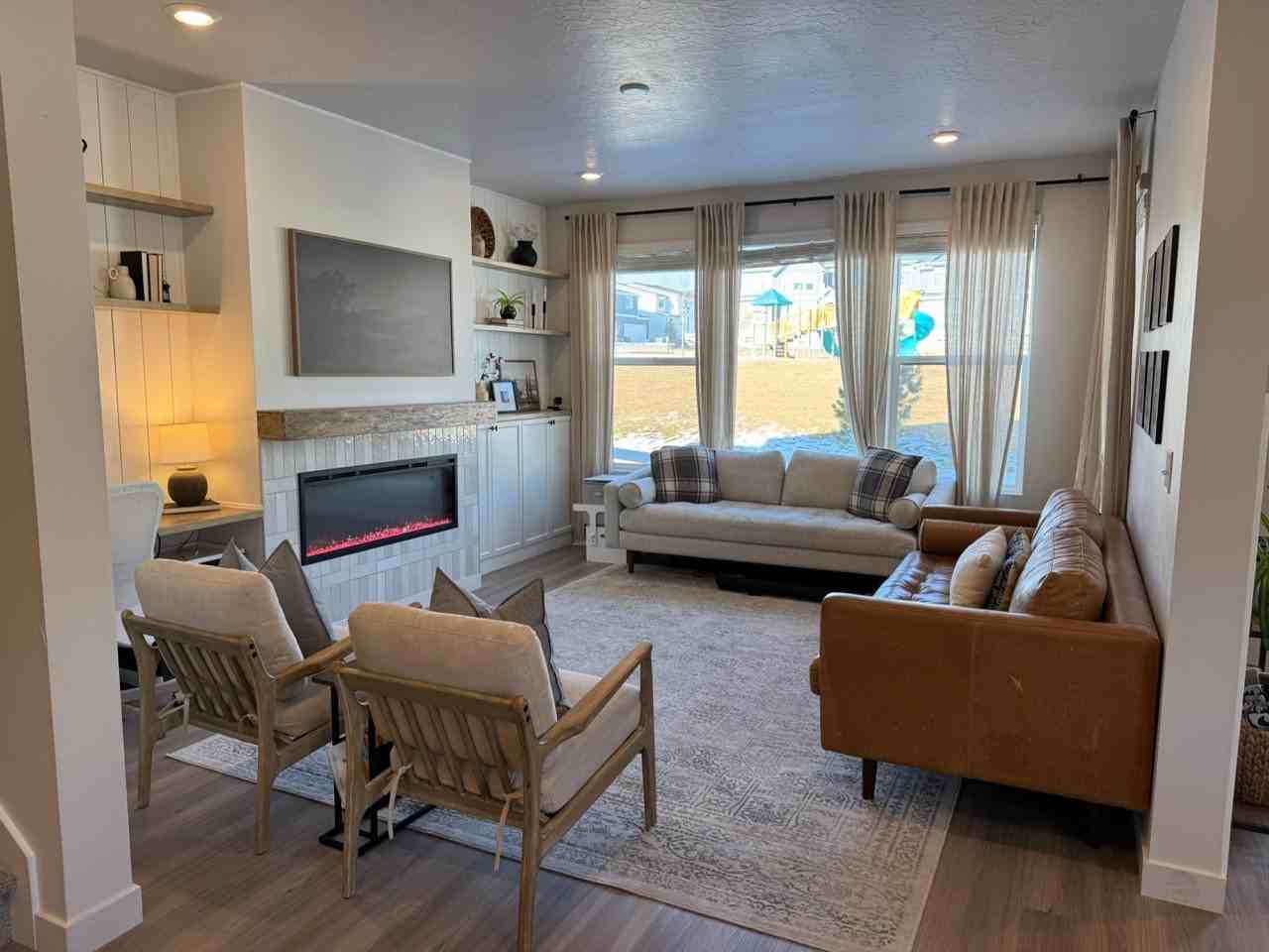 932 W Purpledisk Ct - Photo 2 of 19