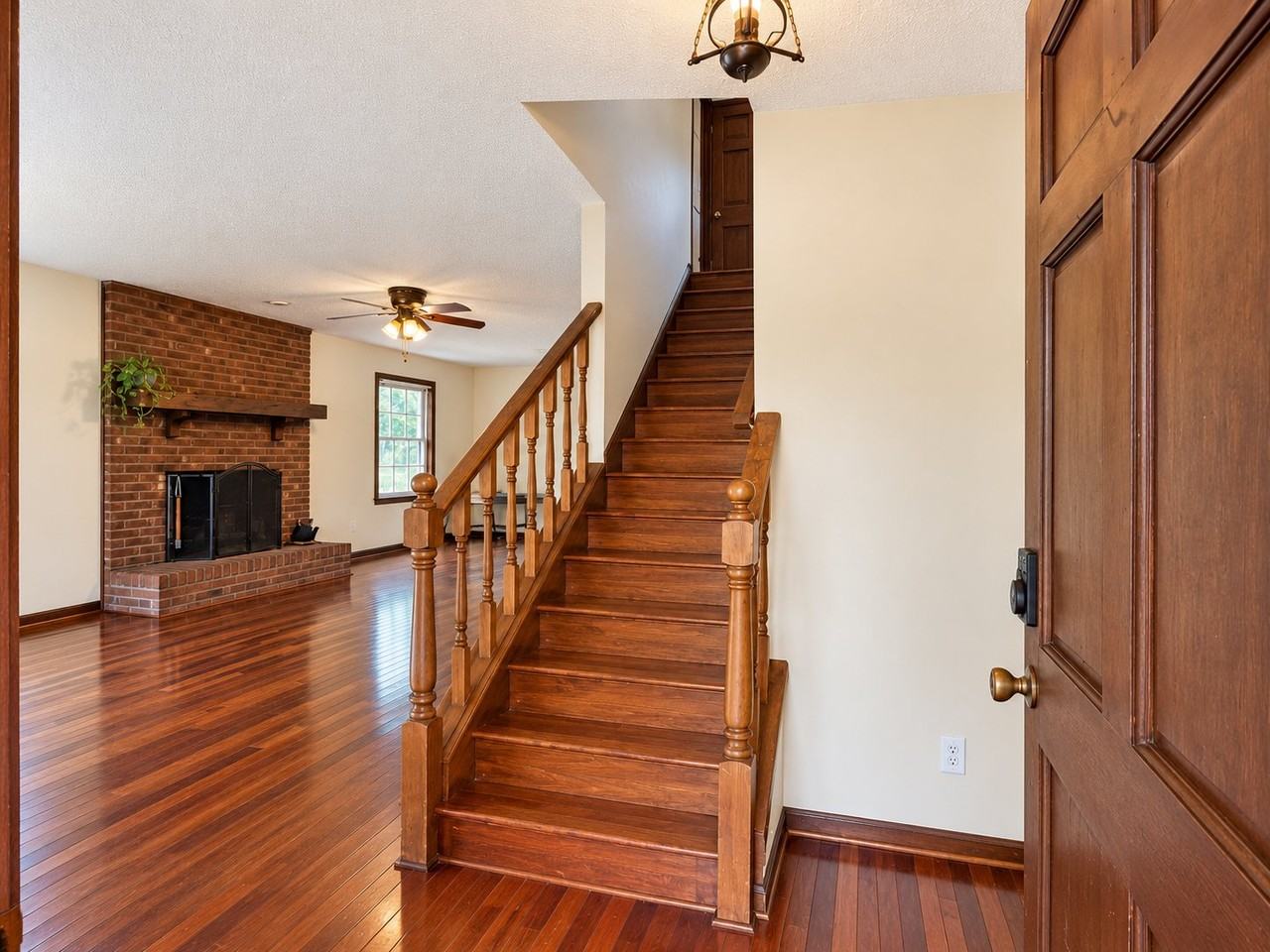 3702 Masters Dr - Photo 6 of 16