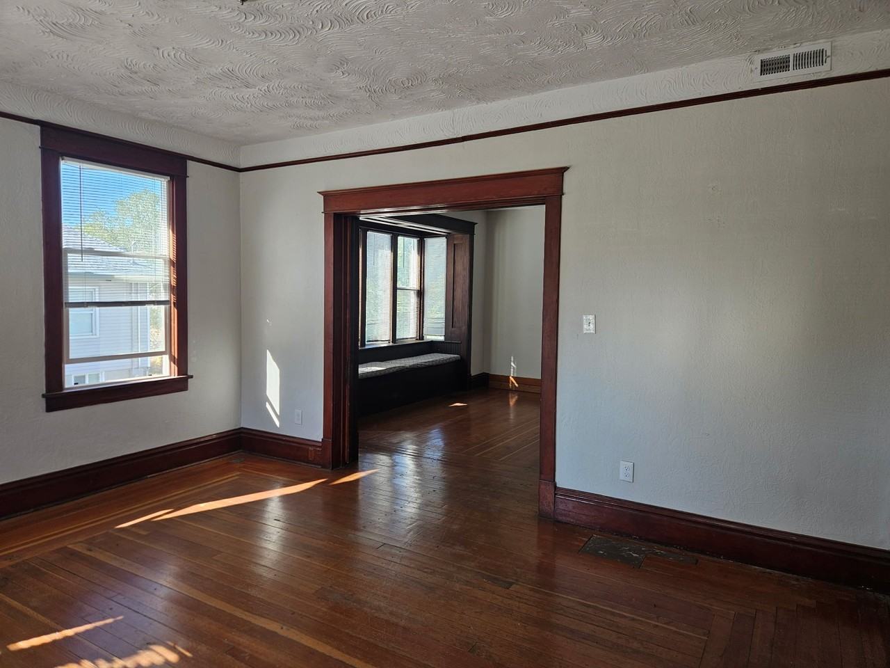27 Nw #101 - Photo 3 of 19