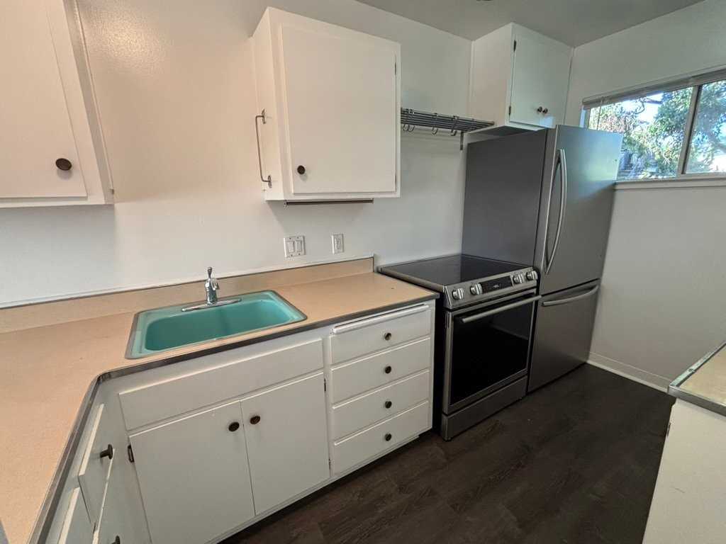 1330 Sacramento St #27 - Photo 7 of 21