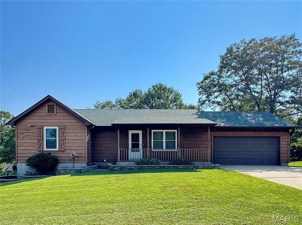 7720 Meadow View Cir - Photo 4 of 17