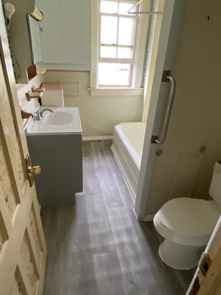 2770 6th Ave #2770-6AVE - Photo 6 of 9