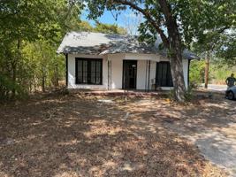 featured image of 2701 Parrott Ave