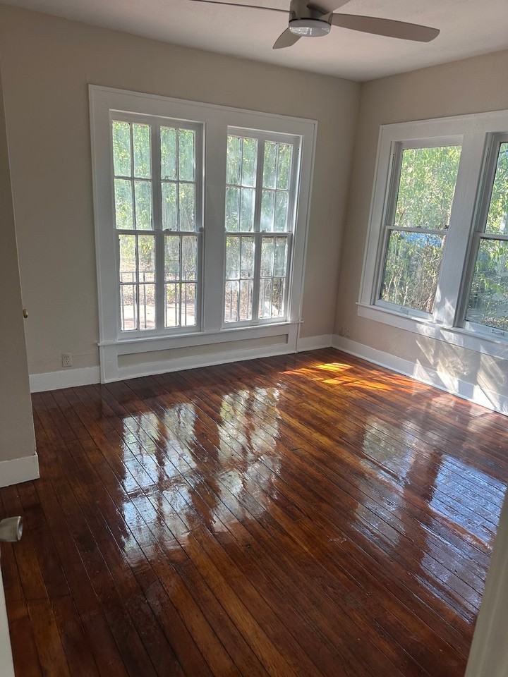 2701 Parrott Ave - Photo 4 of 12
