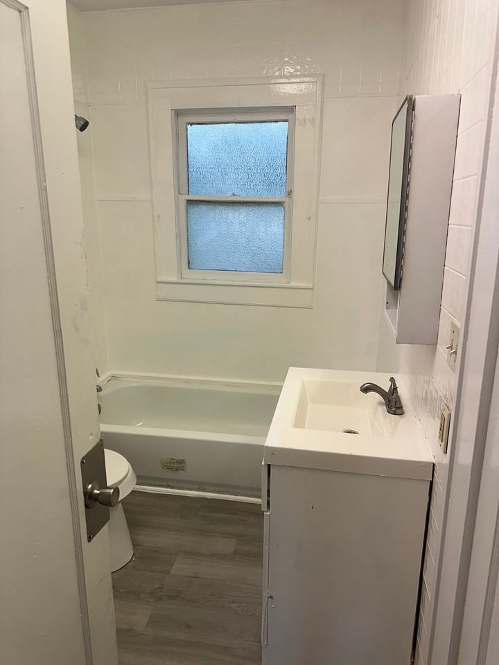 2701 Parrott Ave - Photo 5 of 12
