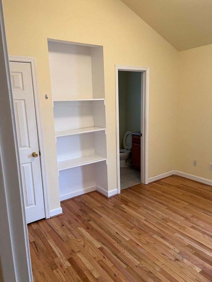 3110 Hampton Hall Rd - Photo 5 of 11