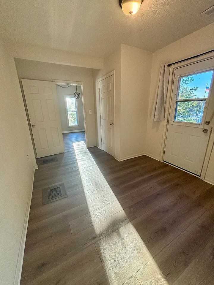 1769 W Warren Ave #2 - Photo 7 of 12