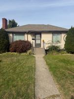 featured image of 823 E Courtland Ave