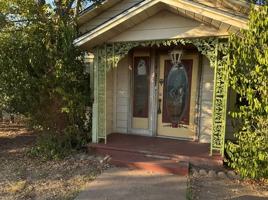 featured image of 905 4th St