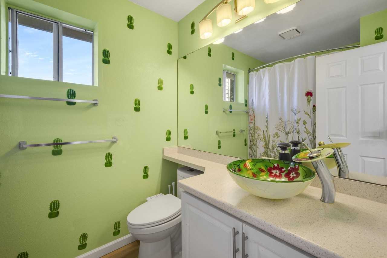 2110 Nw Pacific Elm Dr - Photo 3 of 14