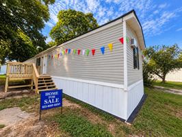 featured image of 777 E Yerby St #66