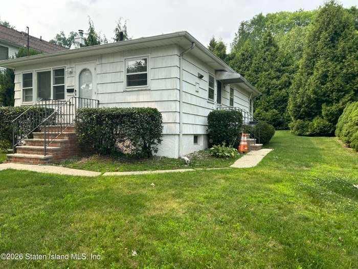101 Wilson Ter - Photo 5 of 18