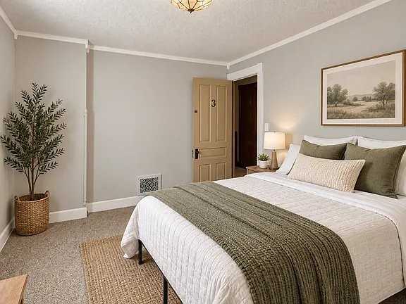 363 Park Dr - Photo 5 of 9