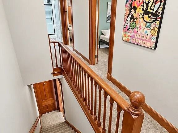 363 Park Dr - Photo 6 of 9