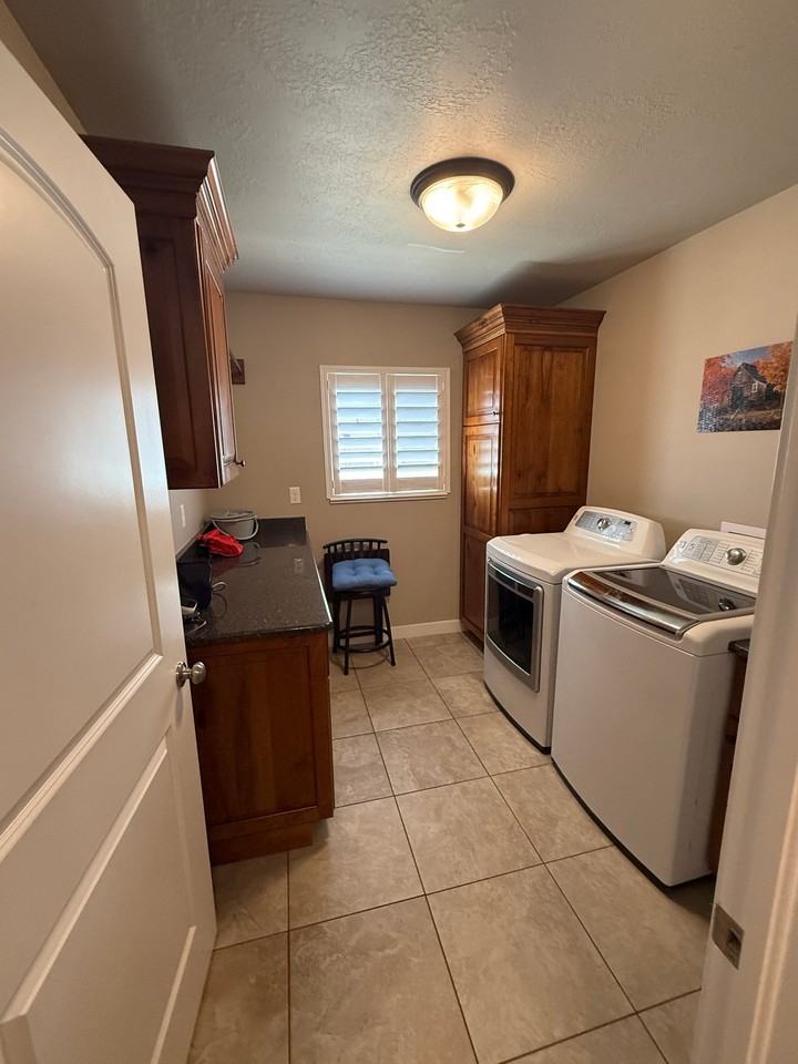3001 Sw - Photo 7 of 19
