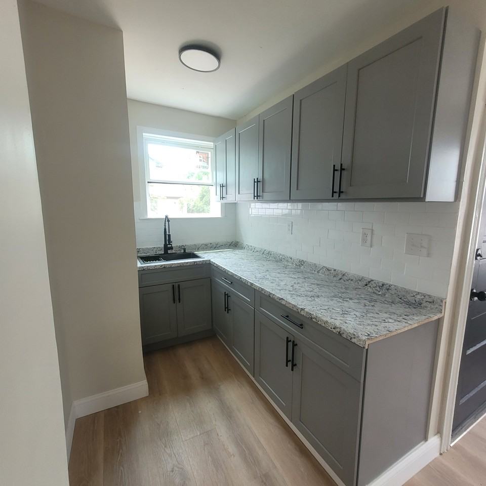 10 Molter St #1 - Photo 2 of 9