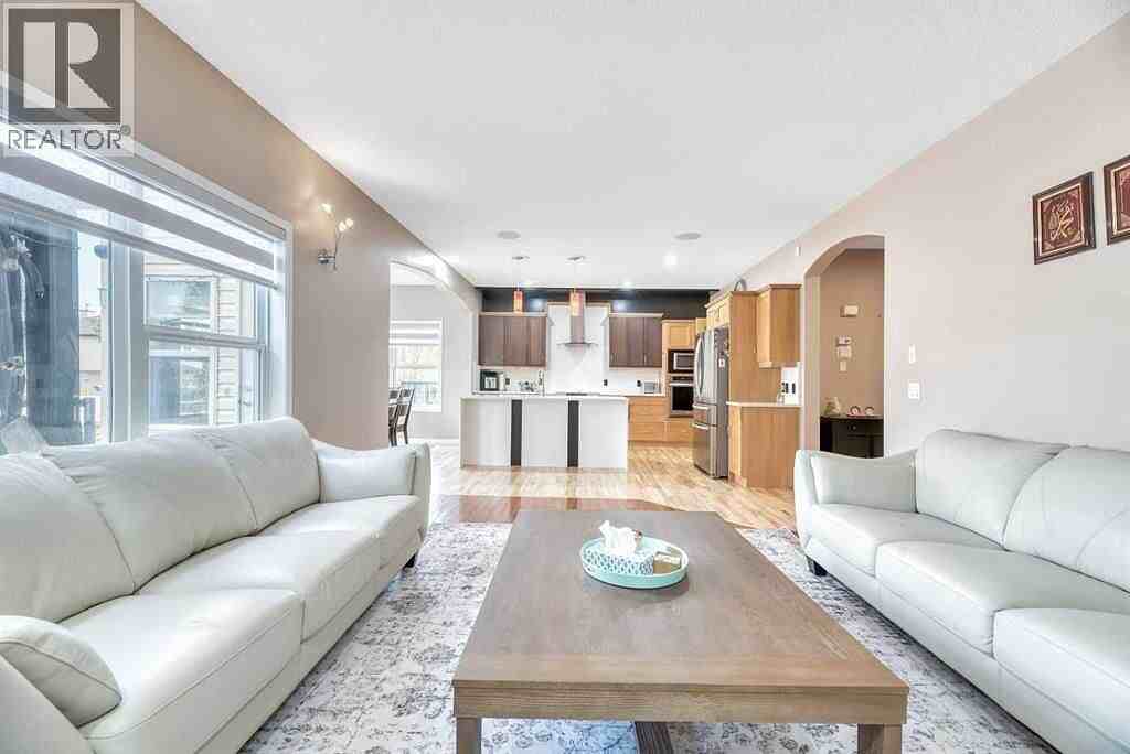 245 Springmere Way - Photo 3 of 34