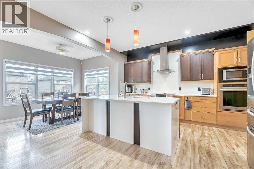 245 Springmere Way - Photo 4 of 34