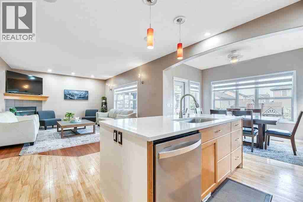 245 Springmere Way - Photo 6 of 34