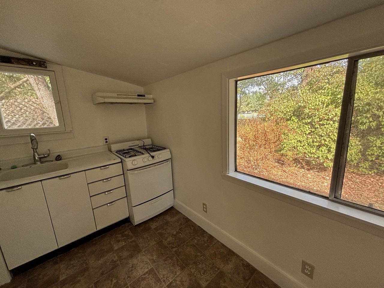 396 Foots Creek Rd #NA - Photo 4 of 8