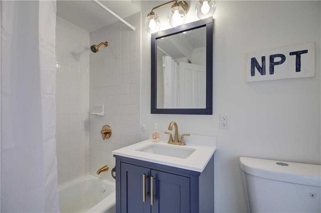 109 Church St Apt 4 #4 - Photo 6 of 17