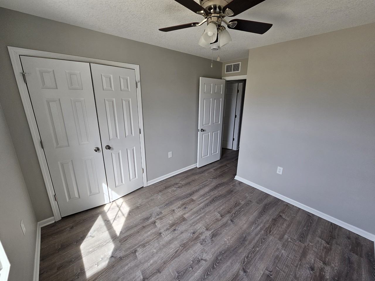 722 N Cedar St #NA - Photo 7 of 12