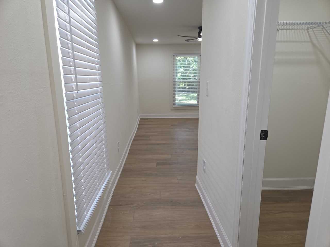 2911 Thomas St #NA - Photo 4 of 6