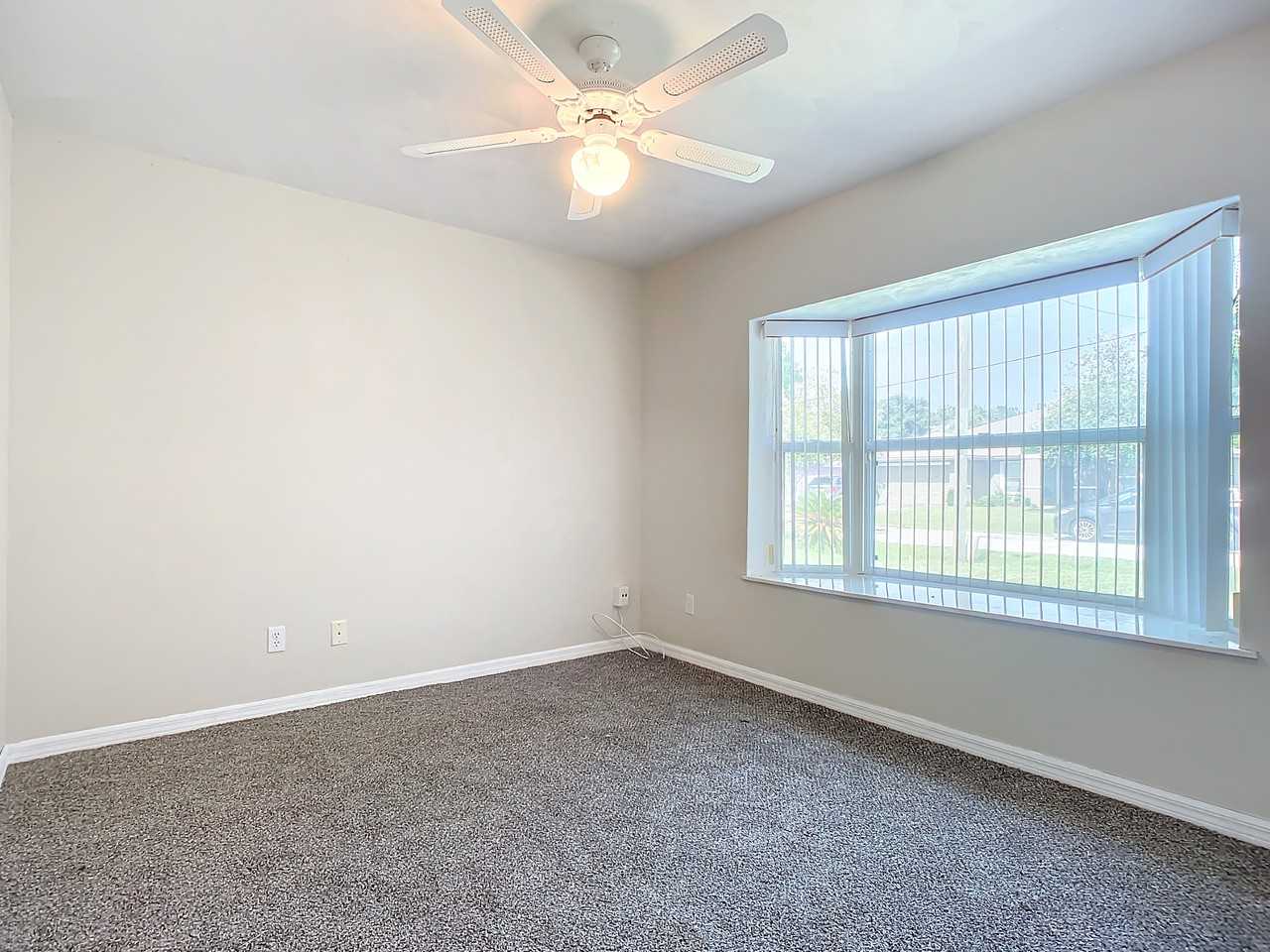 60 Rolling Fern Pl #NA - Photo 6 of 22
