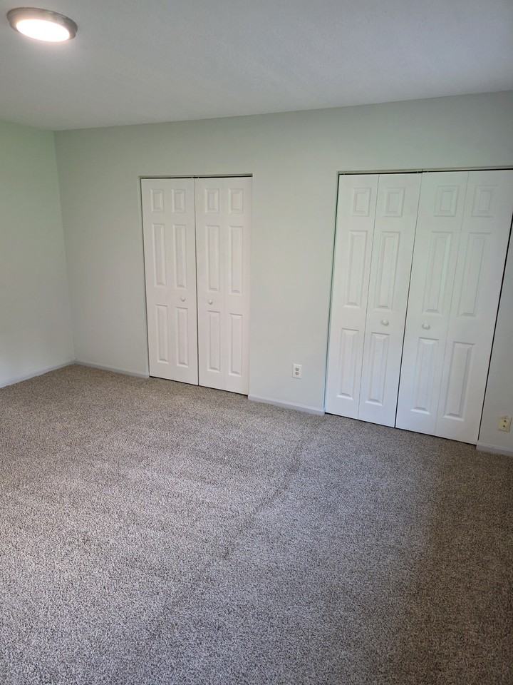 13 Willow Park Ln #13 - Photo 3 of 18