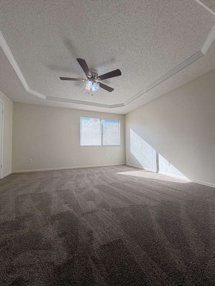 4421 Winderbrook Ct #1 - Photo 4 of 14