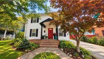 featured image of 726 Michigan St #NA