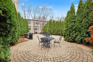 featured image of 533 Columbia Ave #159