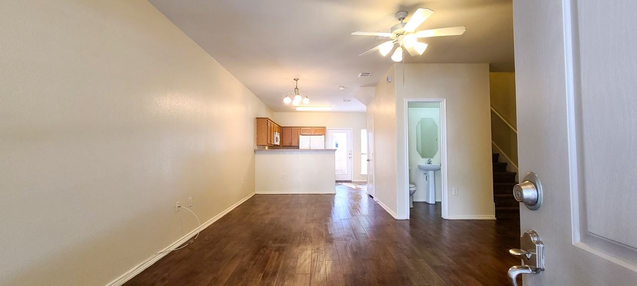 4134 St Charles Bay #NA - Photo 3 of 16