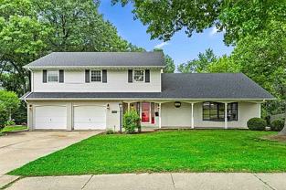 5311 N Woodview Ave #NA - Photo 1 of 1